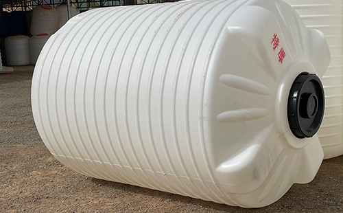 助力环保新里程，万科华洁两当塑料桶在各行各业中的应用