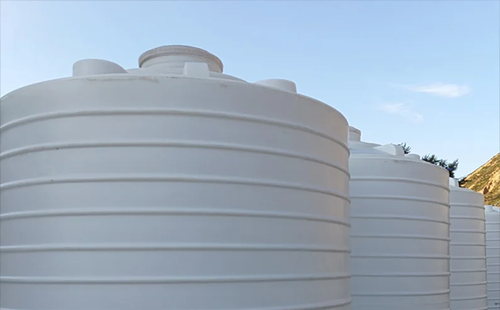 两当塑料大桶怎么选？PE/PP材质区别及选购指南