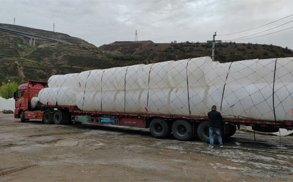 两当PE吨桶交付中