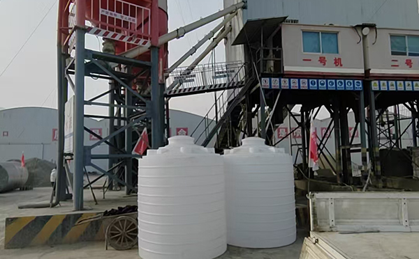 两当立式运输桶交付案例｜全新PE材质 · 多行业适配 · 批量稳定供应