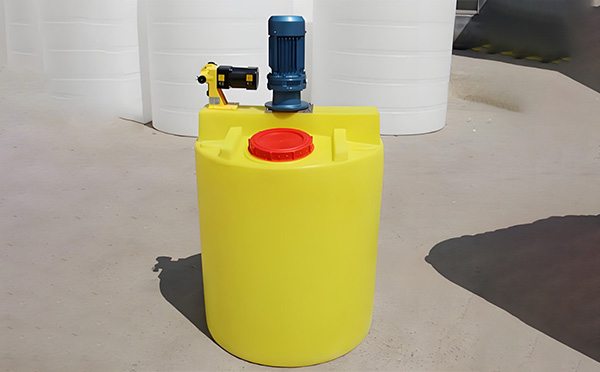 两当加药桶定制选型要点与行业应用技术指南